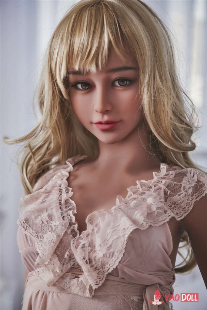 Blonde-Hair-TPE-Sex-Doll-YAO-120-150cm-A-cup-02
